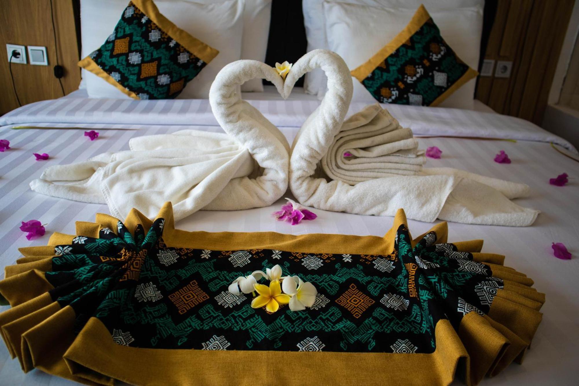 Raja Hotel Kuta Mandalika Resort & Convention Kültér fotó