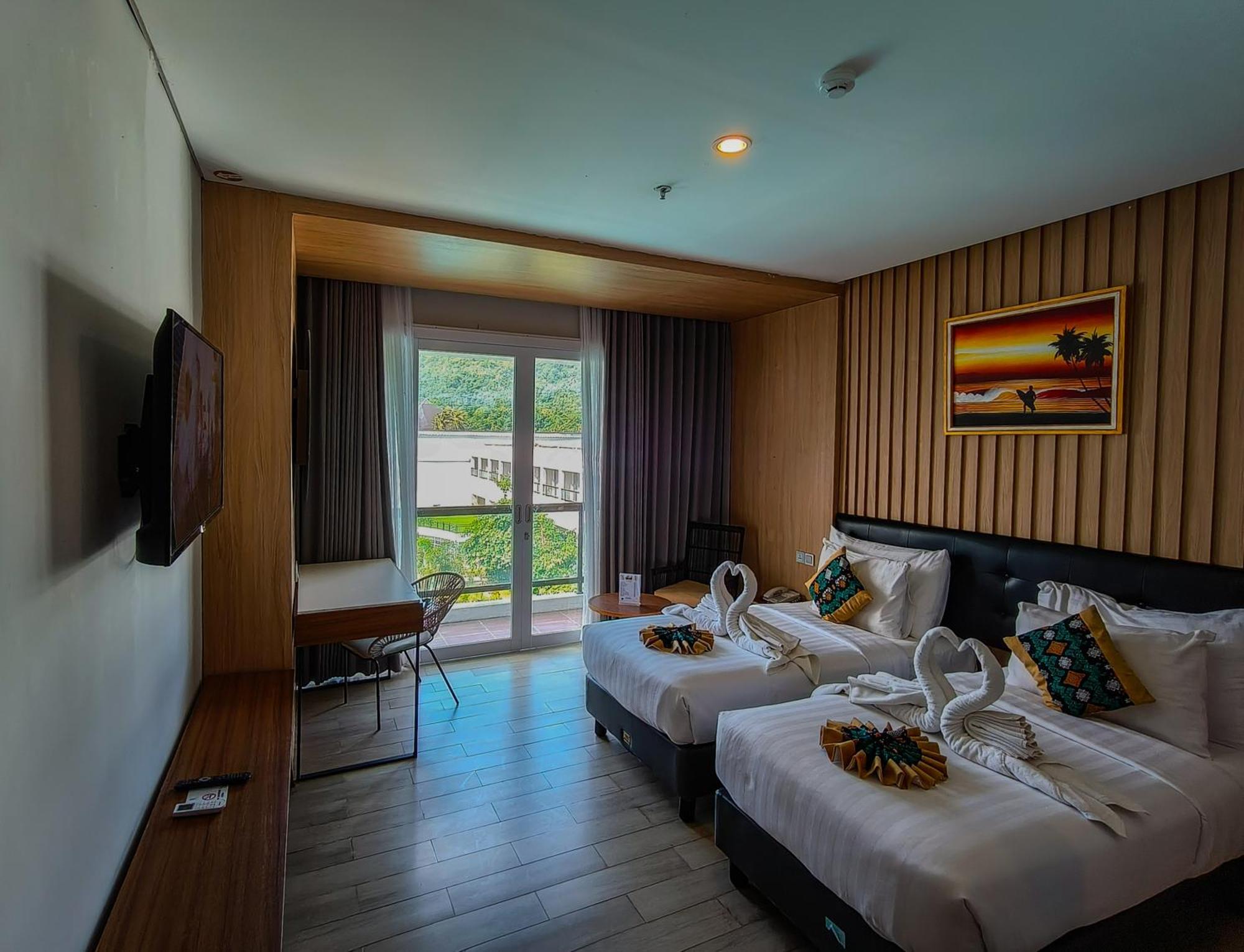 Raja Hotel Kuta Mandalika Resort & Convention Kültér fotó