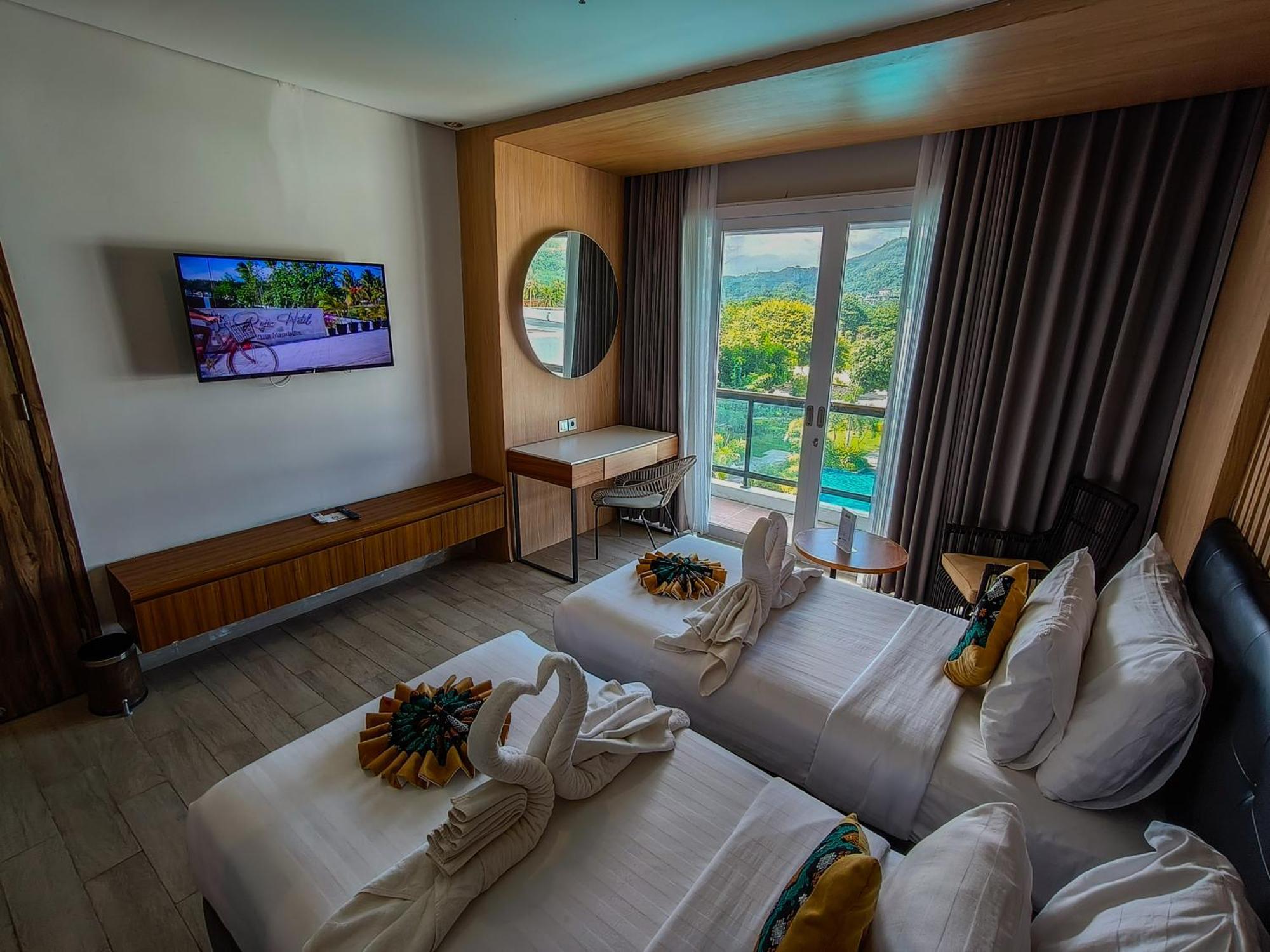 Raja Hotel Kuta Mandalika Resort & Convention Kültér fotó