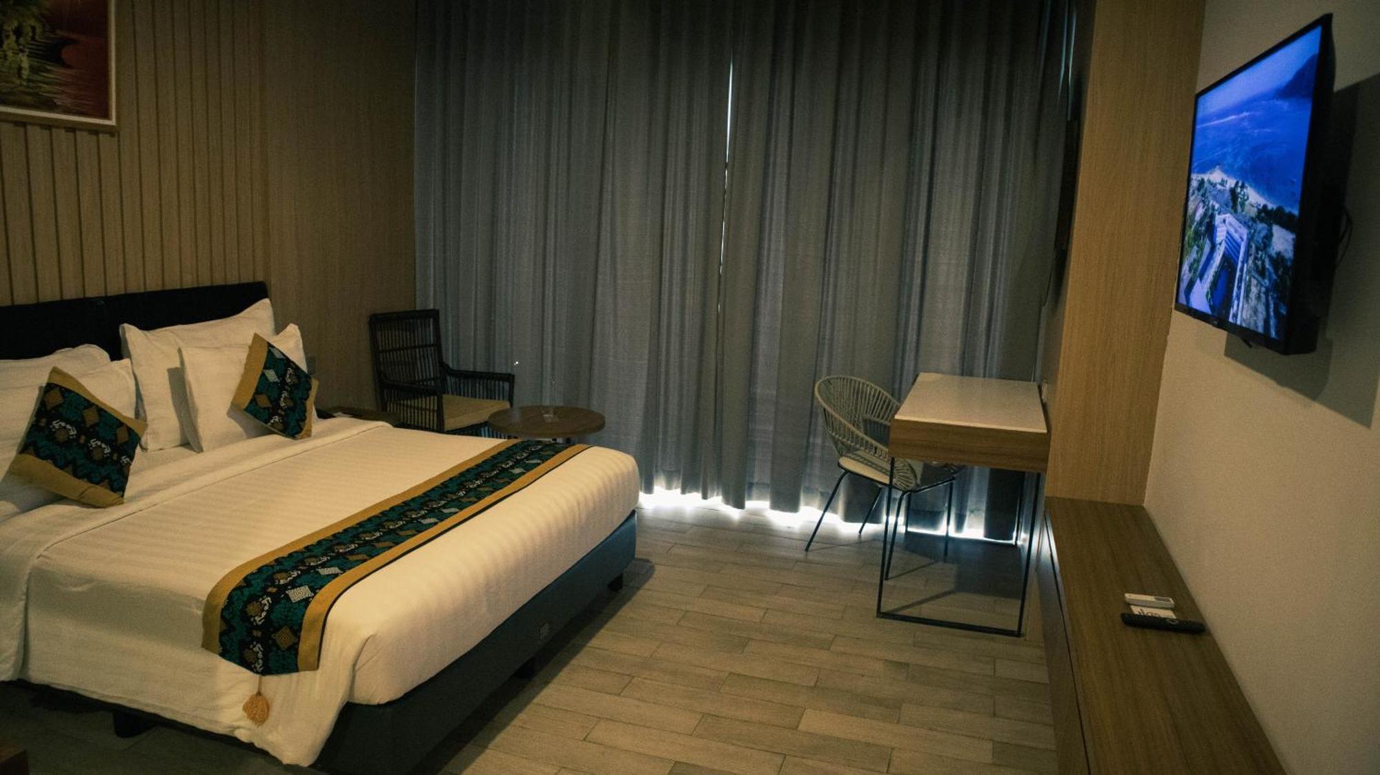 Raja Hotel Kuta Mandalika Resort & Convention Kültér fotó