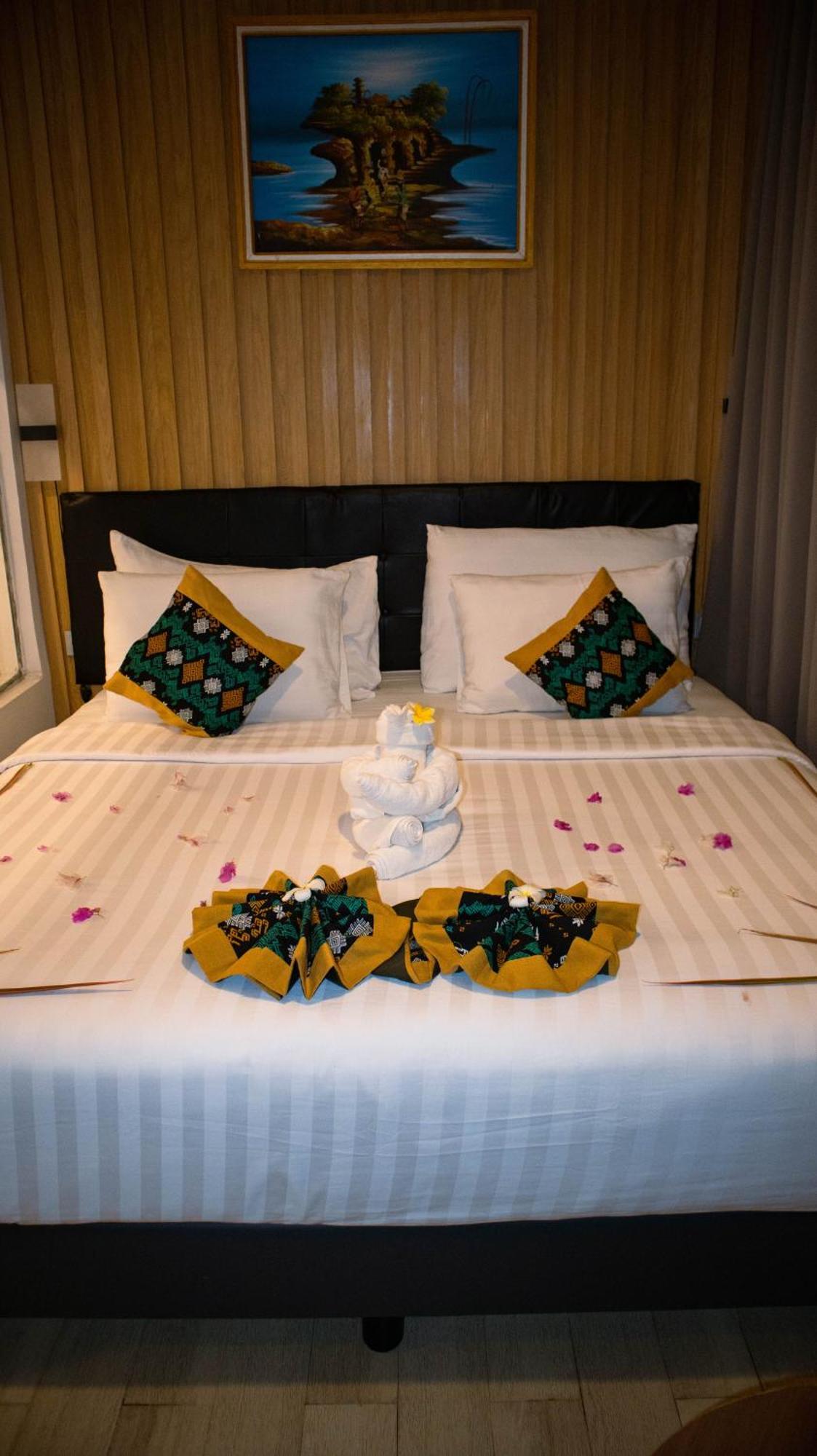 Raja Hotel Kuta Mandalika Resort & Convention Kültér fotó