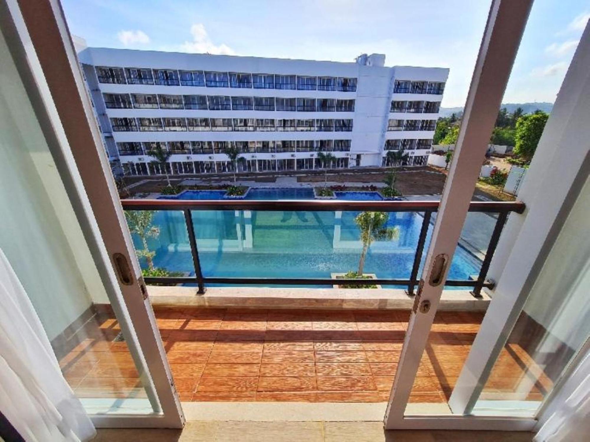 Raja Hotel Kuta Mandalika Resort & Convention Kültér fotó
