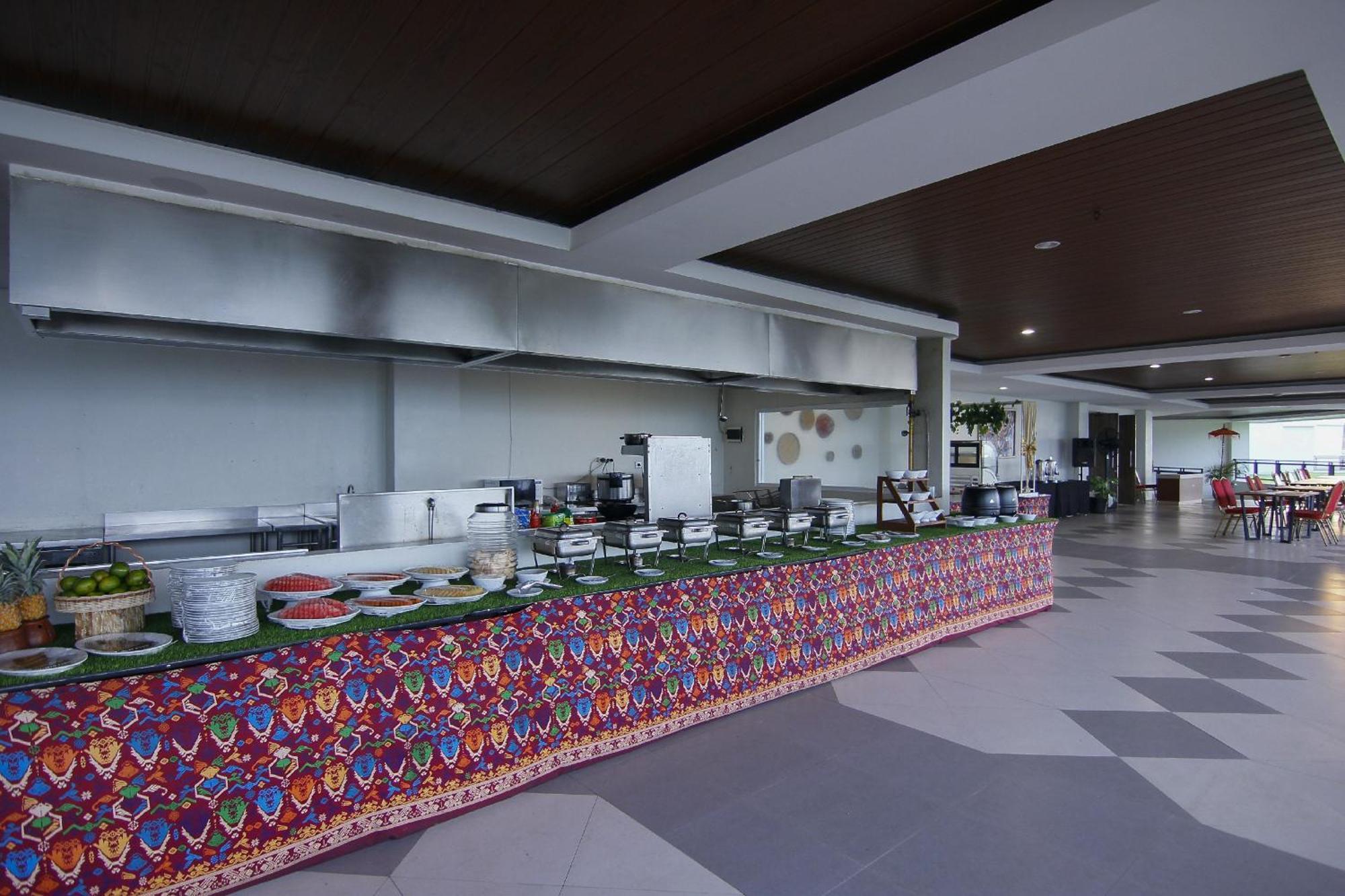 Raja Hotel Kuta Mandalika Resort & Convention Kültér fotó
